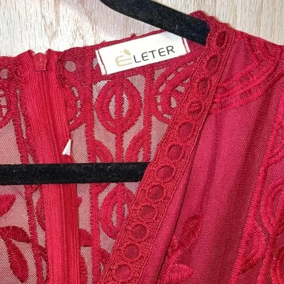 Holiday dress vibes Burgundy Deep V-Neck 1/2 Sleeves lace overlay SIZE S - Picture 15 of 16